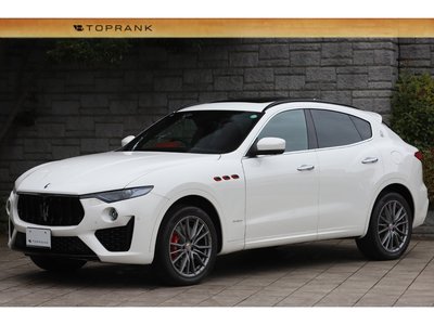 MASERATI LEVANTE