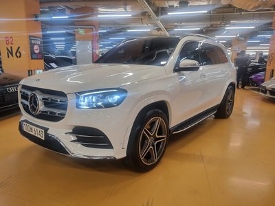 MERCEDES-BENZ GLS - 4