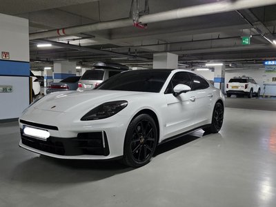 PORSCHE PANAMERA - 2
