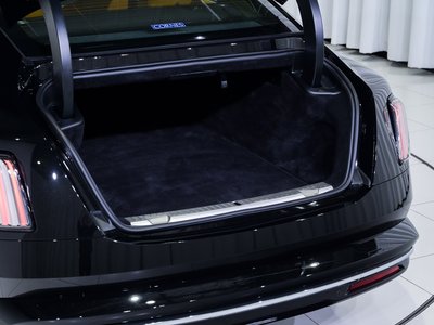 ROLLS-ROYCE SPECTRE - 9