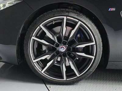 2022 BMW 8 SERIES photo 6