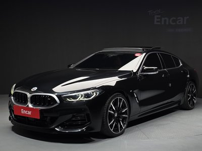 2022 BMW 8 SERIES photo 1