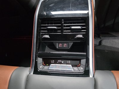 صورة مصغرة 30 لـ 2022 BMW 8 SERIES
