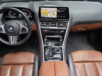 2022 BMW 8 SERIES photo 5