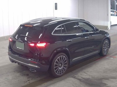 MERCEDES-BENZ GLA - 5