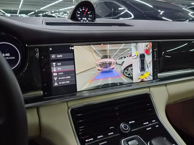 2018 Porsche PANAMERA 照片 10