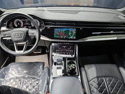 AUDI Q7 - 5