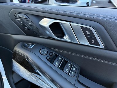 صورة مصغرة 28 لـ 2026 BMW X7