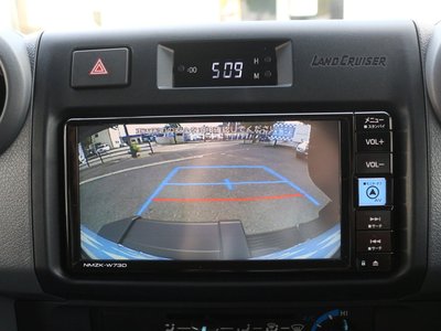 2025 Toyota LAND CRUISER 70 缩略图 26