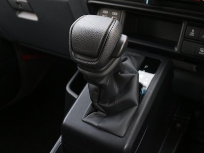 2025 Toyota LAND CRUISER 70 缩略图 11