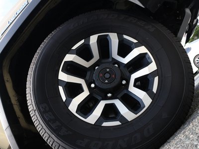 2025 Toyota LAND CRUISER 70 缩略图 19