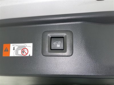 صورة مصغرة 33 لـ 2023 Toyota ALPHARD