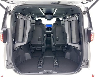 صورة مصغرة 32 لـ 2023 Toyota ALPHARD