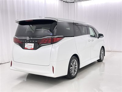 2023 Toyota ALPHARD — фото 7