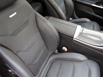 2023 Mercedes-BENZ C-CLASS AMG 照片 10