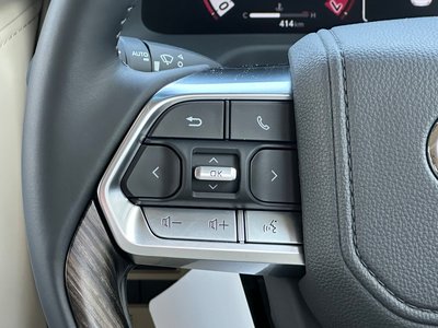 TOYOTA LAND CRUISER 300 - 6