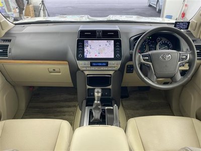 2022 Toyota LAND CRUISER PRADO — фото 6