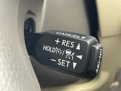 TOYOTA LAND CRUISER PRADO - 10