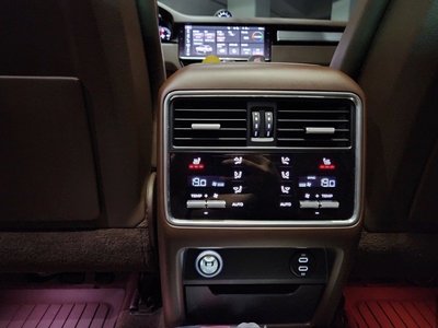 2020 Porsche CAYENNE thumbnail 15