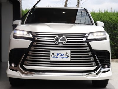 صورة 9 لـ 2024 Lexus LX