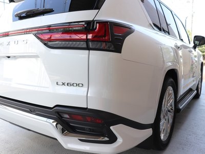 2024 Lexus LX — миниатюра 38