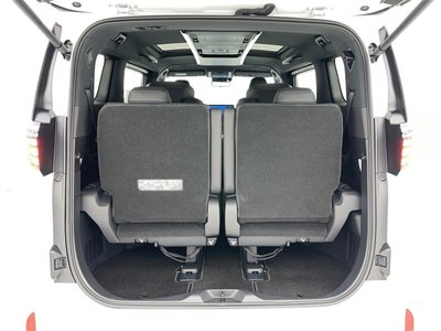 صورة مصغرة 32 لـ 2025 Toyota ALPHARD