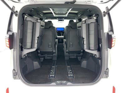 صورة مصغرة 33 لـ 2025 Toyota ALPHARD
