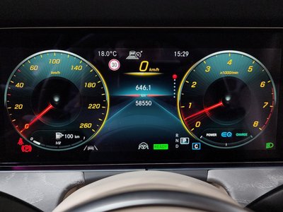 MERCEDES-BENZ CLS - 8