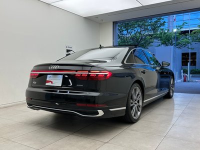 AUDI A8 - 7