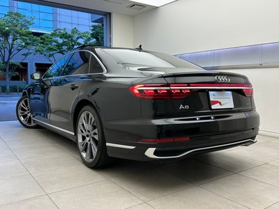 AUDI A8 - 9