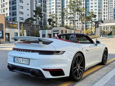 PORSCHE 911 - 2