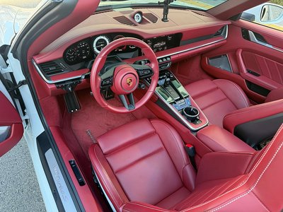 PORSCHE 911 - 8