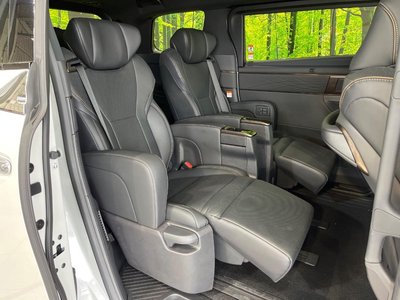 TOYOTA ALPHARD - 10