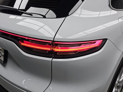 PORSCHE CAYENNE - 10