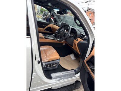 2026 Lexus LX — фото 10