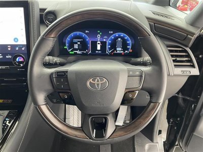 صورة 9 لـ 2024 Toyota ALPHARD