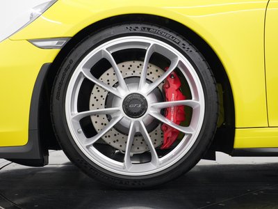 PORSCHE 911 - 4