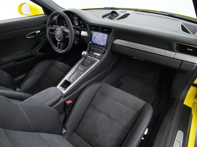 PORSCHE 911 - 8