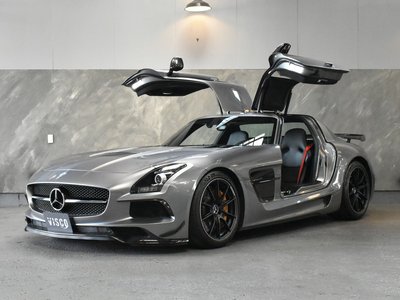MERCEDES-BENZ SLS AMG
