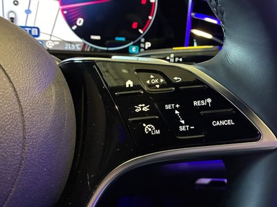 MERCEDES-BENZ E-CLASS - 9