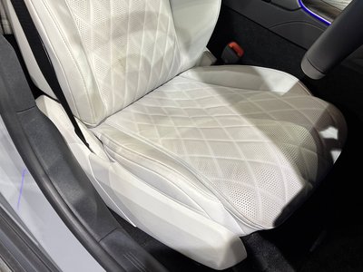 MERCEDES-BENZ E-CLASS - 7