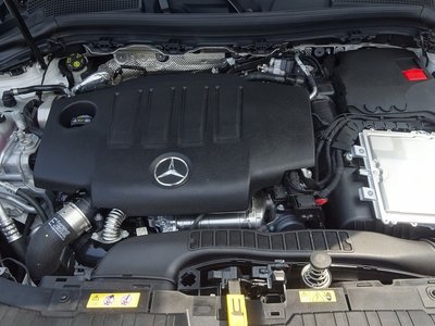 صورة مصغرة 38 لـ 2025 Mercedes-BENZ GLA