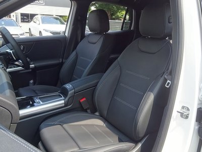 صورة 10 لـ 2025 Mercedes-BENZ GLA