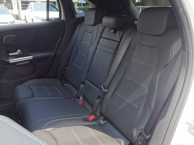 صورة مصغرة 11 لـ 2025 Mercedes-BENZ GLA