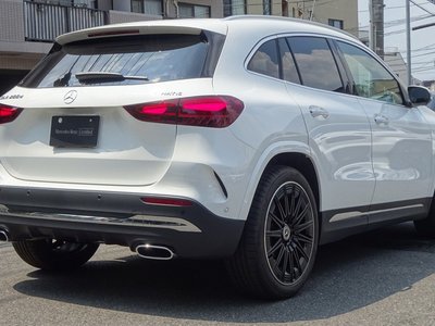صورة 4 لـ 2025 Mercedes-BENZ GLA