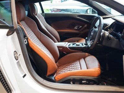 2022 AUDI R8 — миниатюра 18