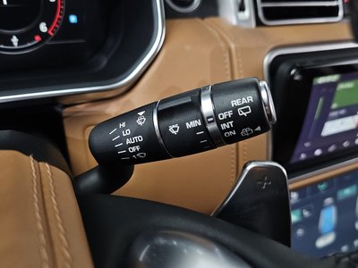 2018 LAND Rover RANGE ROVER — миниатюра 23
