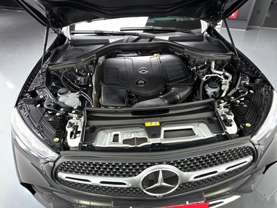 MERCEDES-BENZ GLC - 7