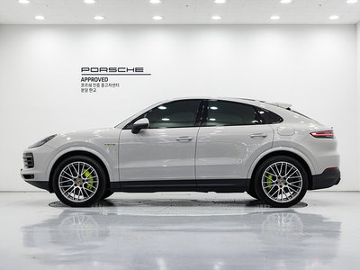 PORSCHE CAYENNE - 7