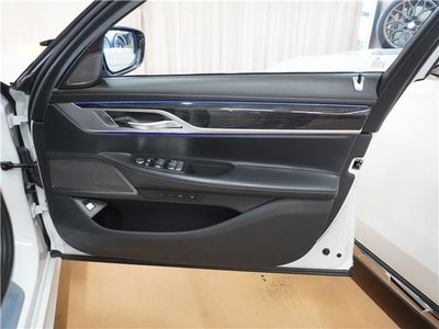 2021 BMW 7 SERIES — миниатюра 24